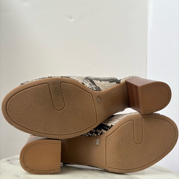 Evolve Snake Print Block Heel Sandals Women’s Size 8M Open Toe Slingback - Picture 9 of 10